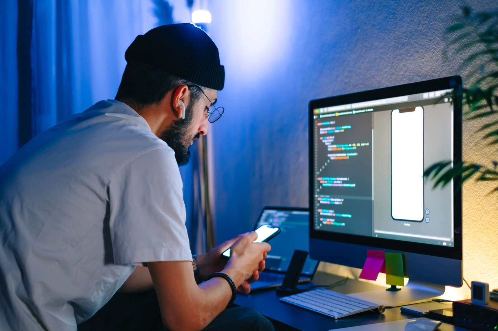 An app developer building and monetizing mobile experiences with Loyal